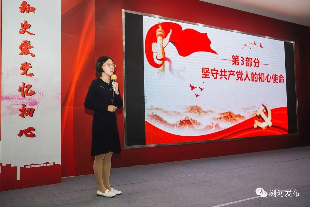 儿子结婚时父亲放声高歌。女儿结婚时父亲泪流满面：两场婚礼相隔仅9天